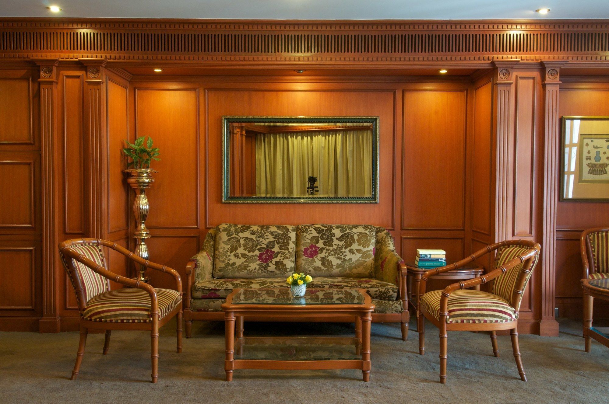 Taj Mahal Lucknow Ξενοδοχείο Εξωτερικό φωτογραφία