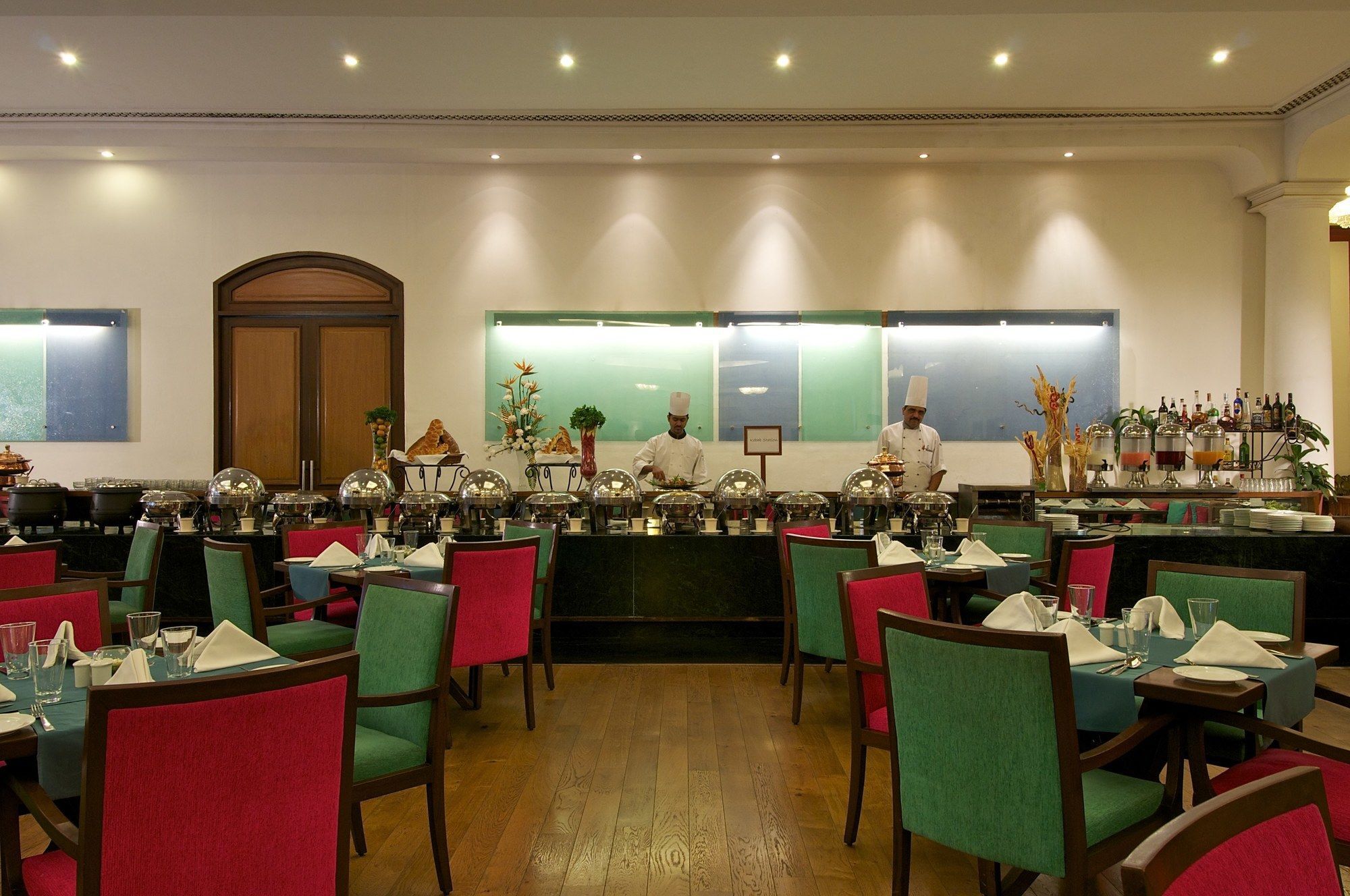 Taj Mahal Lucknow Ξενοδοχείο Εξωτερικό φωτογραφία