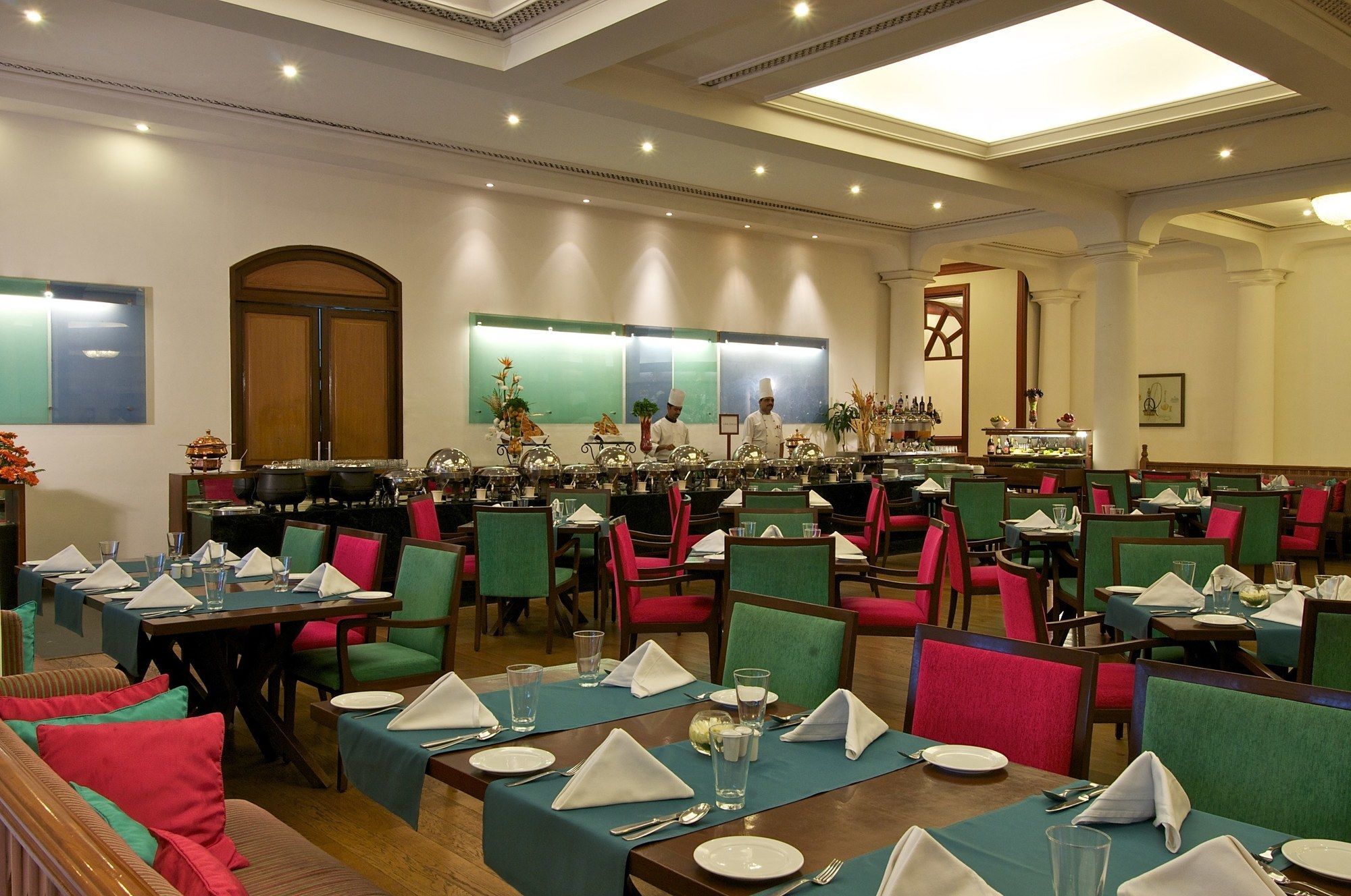 Taj Mahal Lucknow Ξενοδοχείο Εξωτερικό φωτογραφία